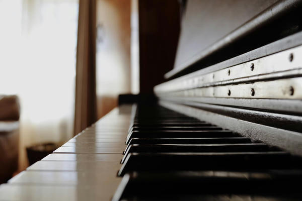 Edexcel GCSE Appraising - Section A, question 8: AOS 1 Classical instrumental music