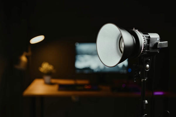 Edexcel GCSE Appraising, section A, question 8 - AOS 3 Stage and Screen - Film music